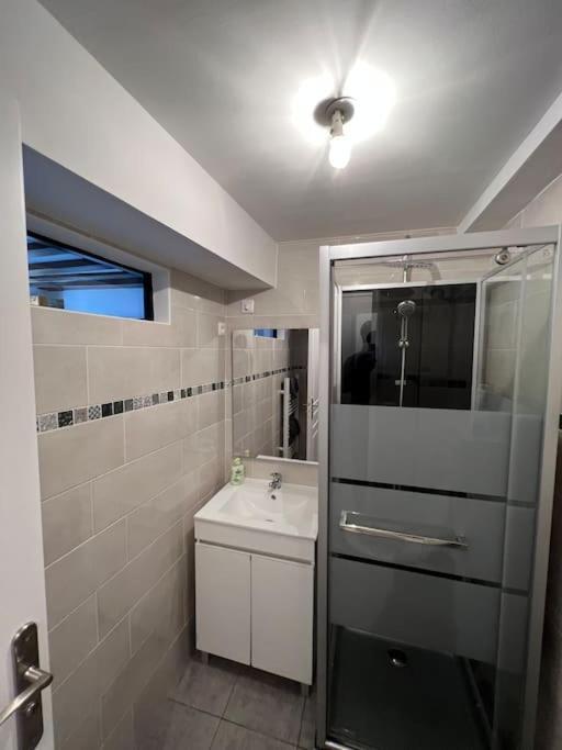 Appartement Vue Cathedrale- Centre Ville Meaux-Gare-Disney 외부 사진